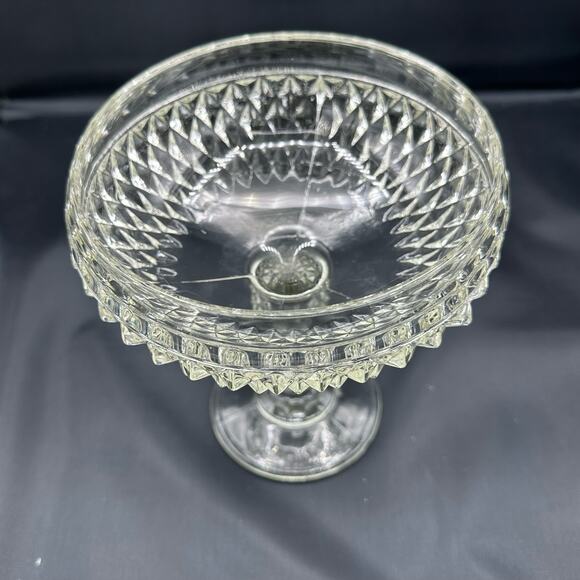 Vintage Indiana Glass Pedestal Diamond Cut Compote Candy Dish 7" - Picture 4 of 6